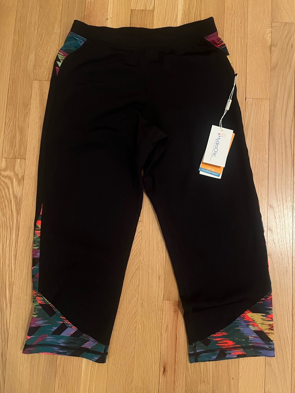 Women’s Black Capri Hydrochic modest swimwear pants. NWT Size small